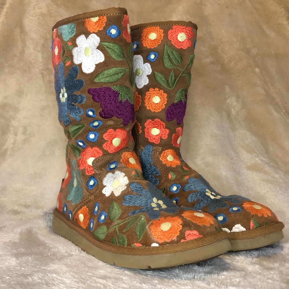 Ugg Floral 💐 Boot